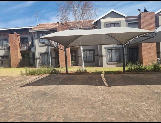 2 BEDROOM APARTMENT FOR SALE IN RYNFIELD